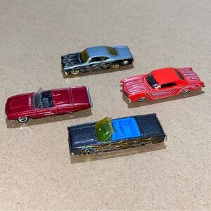 VINTAGE 1996-01 HOT WHEELS Diecast Car Lot Of 4ea Impala T-Bird Riviera Lincoln